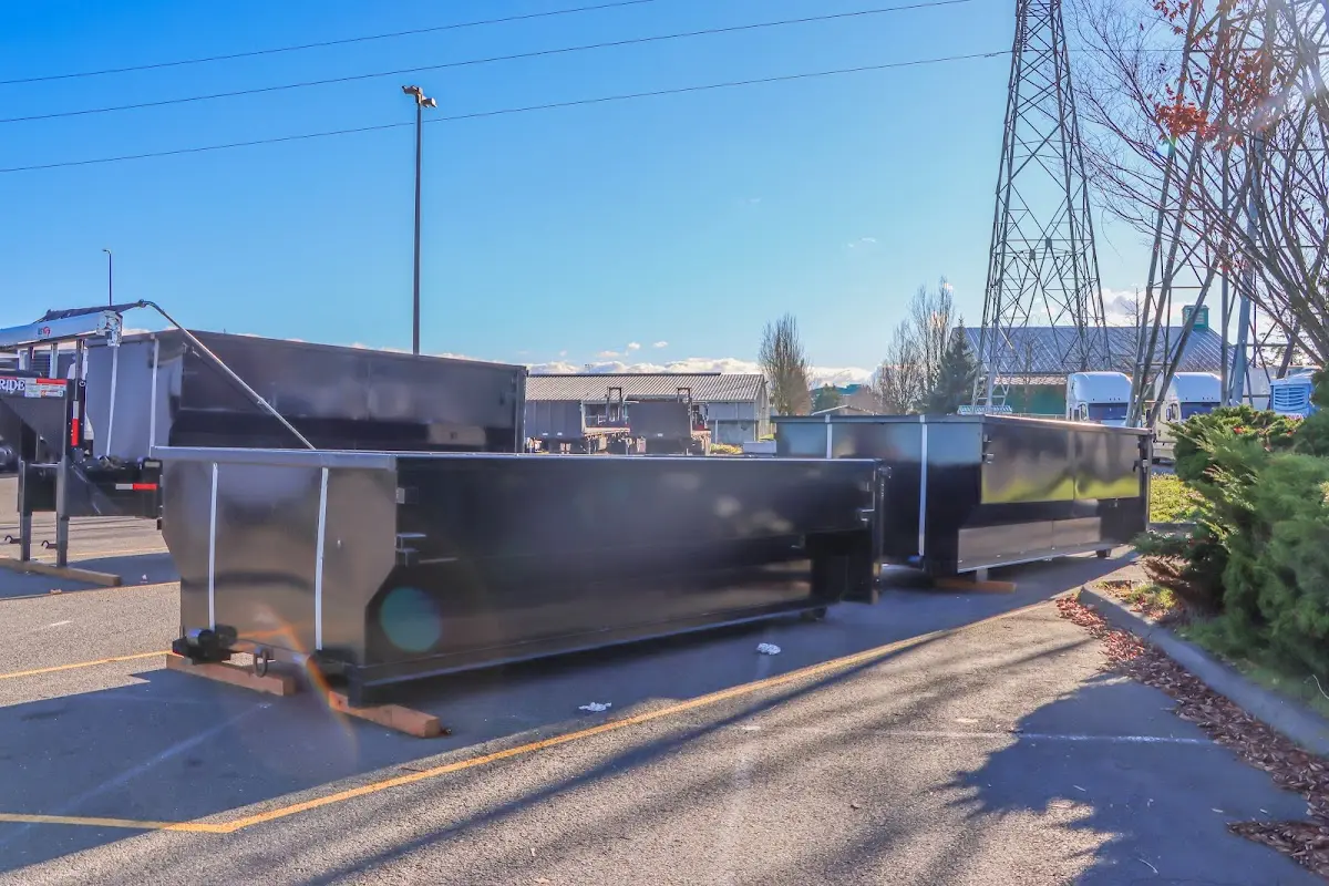 Professional dumpster rental and junk removal service in Muncie